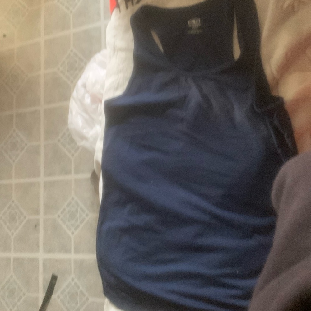 Athletic shirt